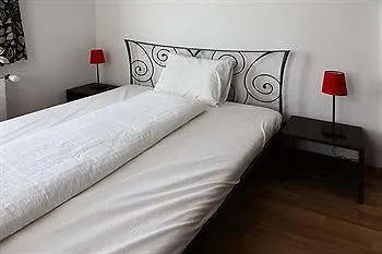 Swiss Star District 4 - Contactless Self Check-in Appartement