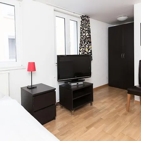Swiss Star District 4 - Contactless Self Check-in Appartement *